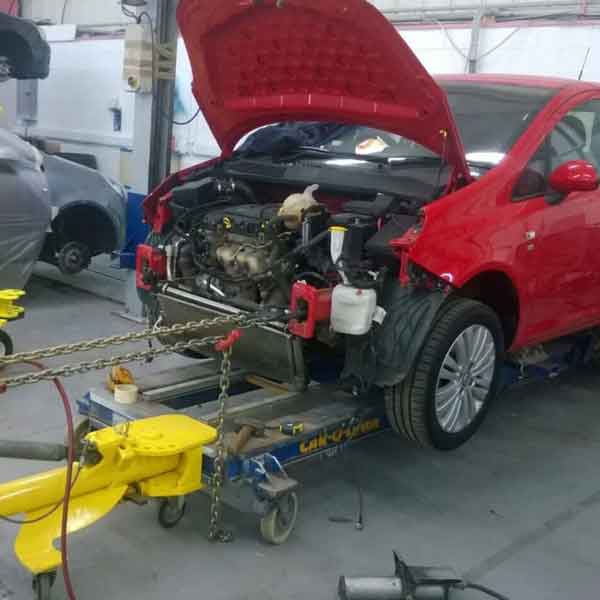 Body & trim Service in Arlington, TX